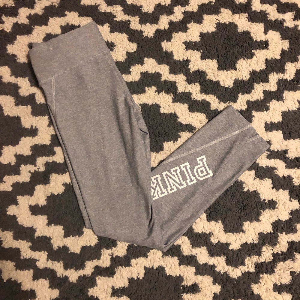 Victoria’s Secret PINK yoga leggings